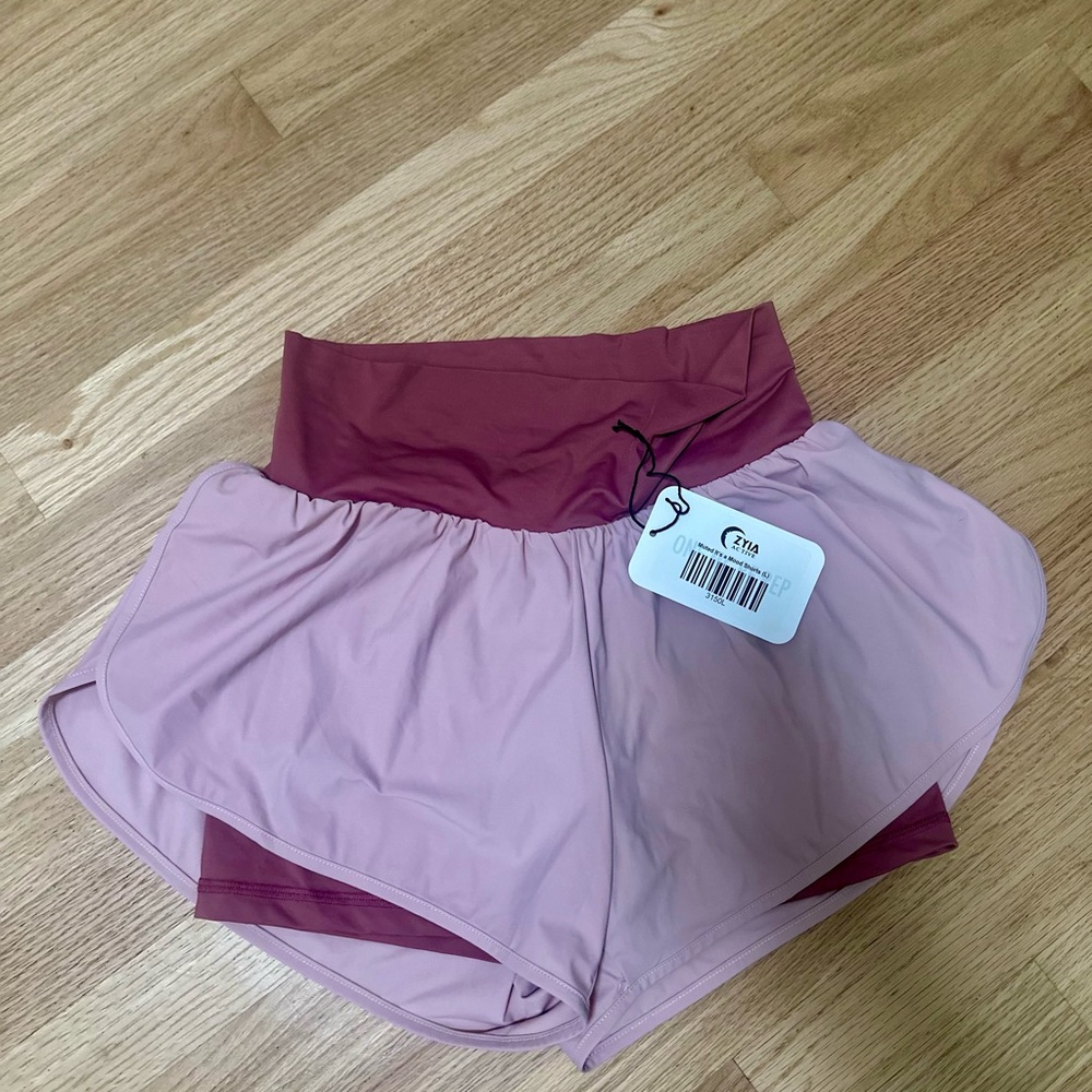 ZYIA Muted it’s a mood shorts.